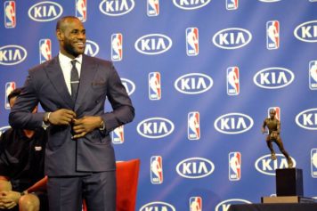 Why LeBron James Is Endorsing Hillary Clinton