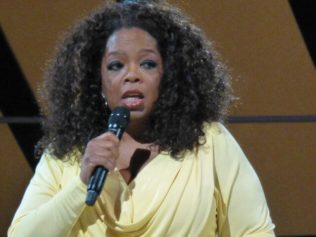 Oprah Winfrey to Join '60 Minutes' As a Special Contributor