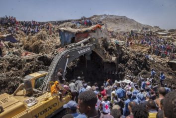 113 Dead In Collapsed Landfill In Ethiopia Hopes of Finding More Survivors Wanes