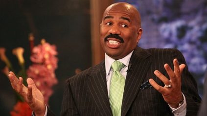 Steve Harvey Goes to Bat for Trump, Calls on Snoop and Bow Wow to 'Respect the Office'