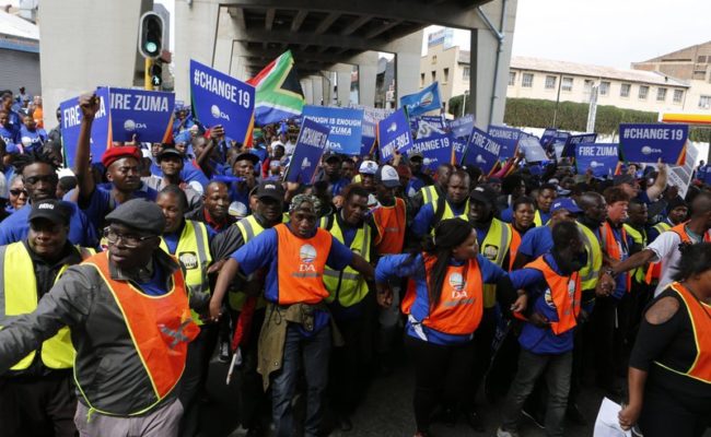Thousands Protest South African President Zuma as Country's Credit Rating Downgraded to Junk