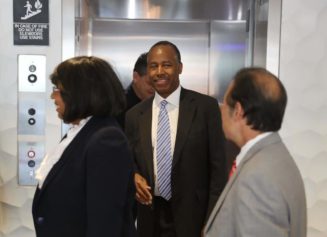 Tweet About Ben Carson Getting Stuck In an ElevatorÂ Takes aÂ Left Turn Into a DebateÂ About God's Gender