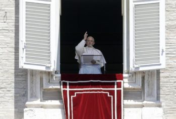 Pope to Nigerian Priests: You'll Be Fired If You Don't Obey