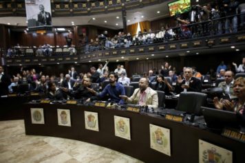 Venezuela President Determined to Seat New Assembly to Rewrite Constitution, Give Him Total Power