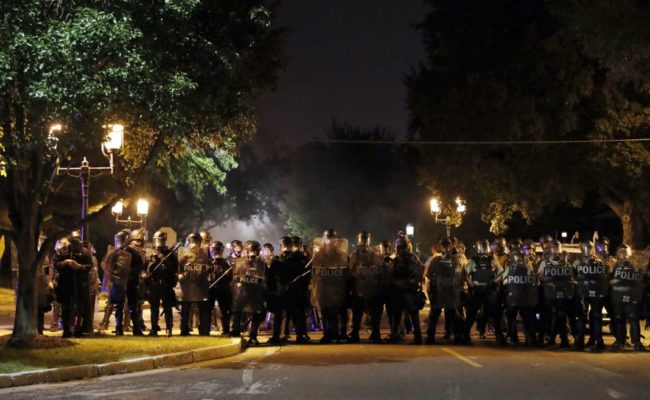 St. Louis Cop's Acquittal Triggers Second Day of Protests - Photos