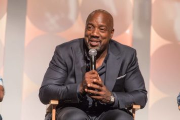 Watch: Malik Yoba Dresses In Drag for Upcoming Play