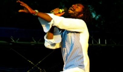 Buju Banton to hold his first concert since prison release in March.