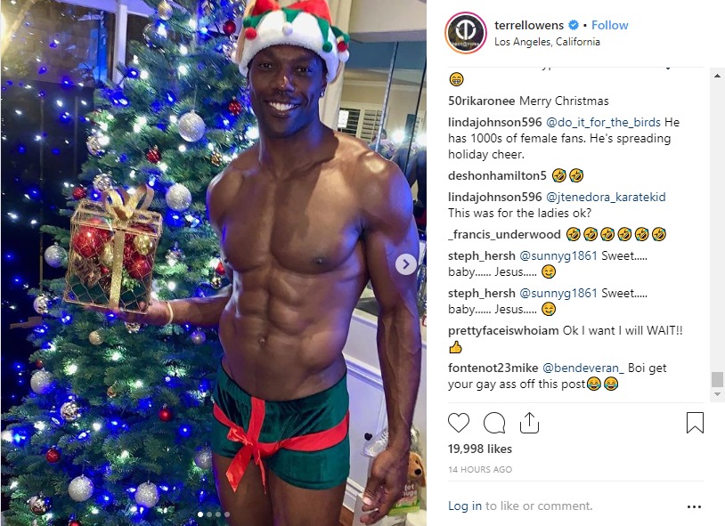Terrell Owens gets clowned for posting Christmas thirst trap photo.