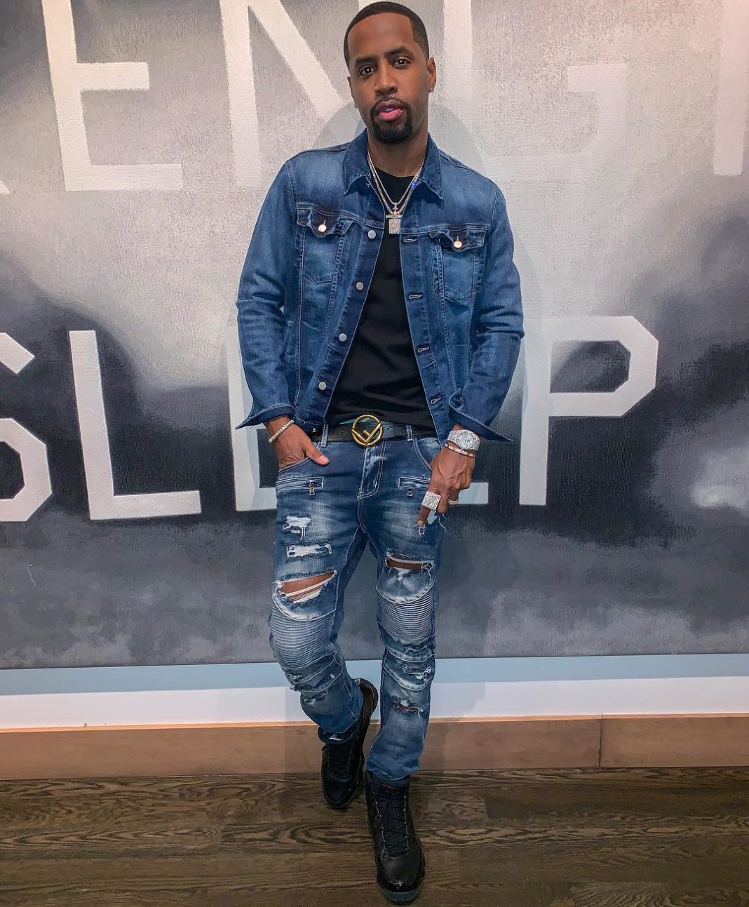 ‘Says the Man with an OnlyFans’: Fans Go Off On Safaree Samuels After ...