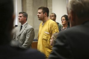 Jason Van Dyke Sentenced to 7 Years in Laquan McDonald's Murder, Wife's ...