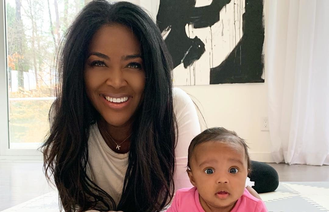 ‘Omg She Has a Tooth!’ Kenya Moore’s Photo of Brooklyn Playing With