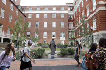 Georgetown Students Endorse Slavery Reparations Fund in Vote