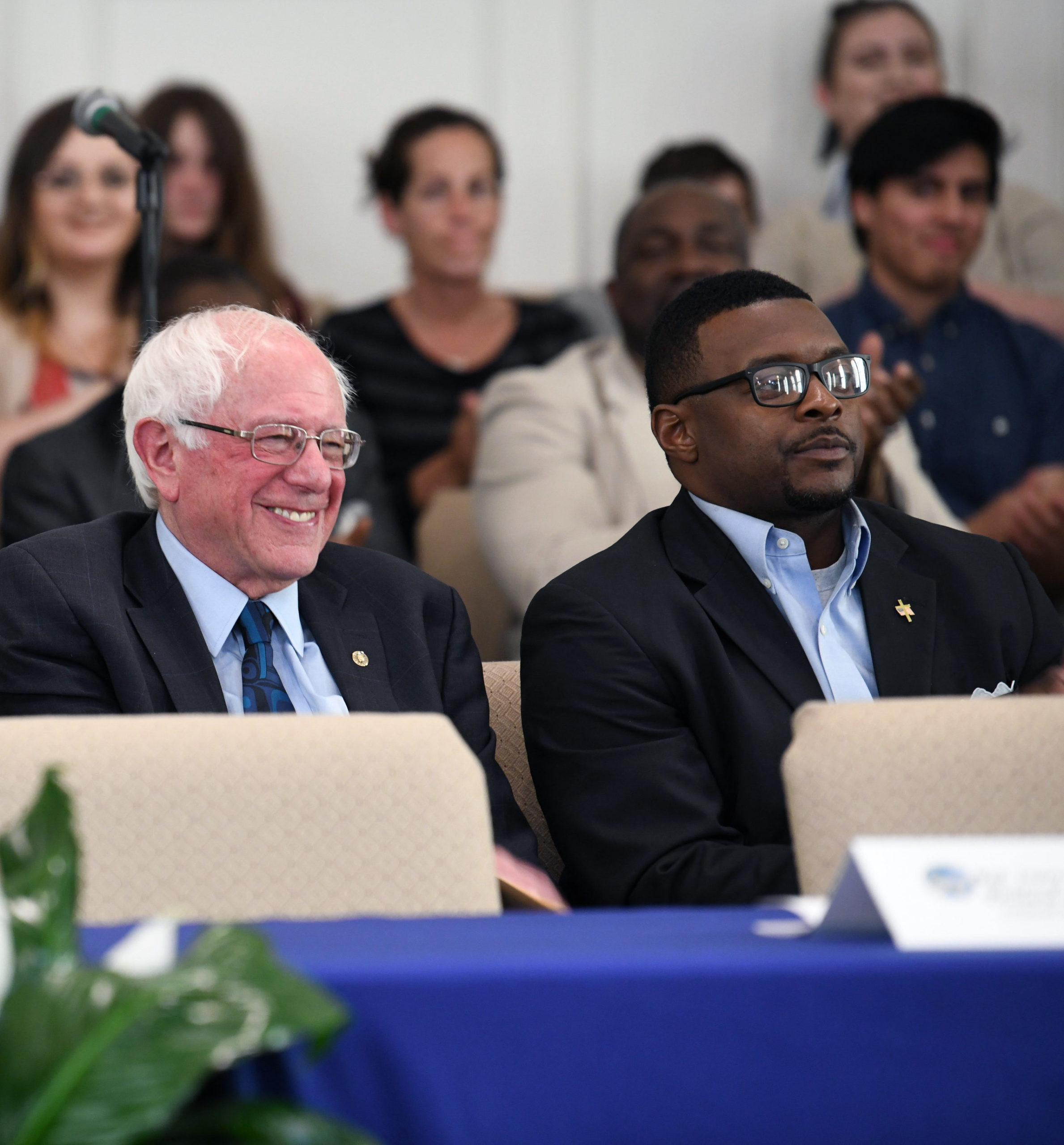 Bernie Sanders Gets Endorsements From 7 Black S. Carolina Lawmakers