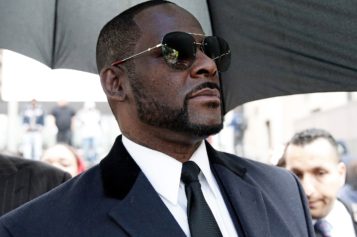 A Grand Jury Will Convene to Hear Evidence on R. Kelly Sex Trafficking Allegations