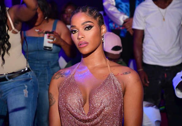 What One Man Don T Do Joseline Hernandez Throws Jabs At Stevie J