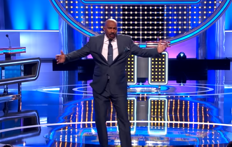 'Tri-fuh-ling': Steve Harvey Cracks Up Fans Over New Diet ...