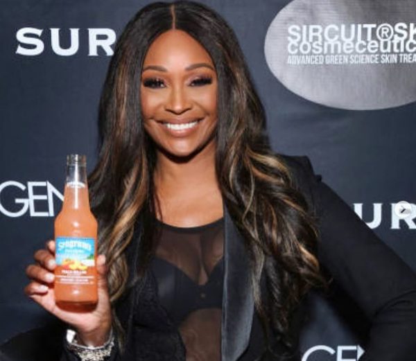 Cynthia Bailey with Seagrams