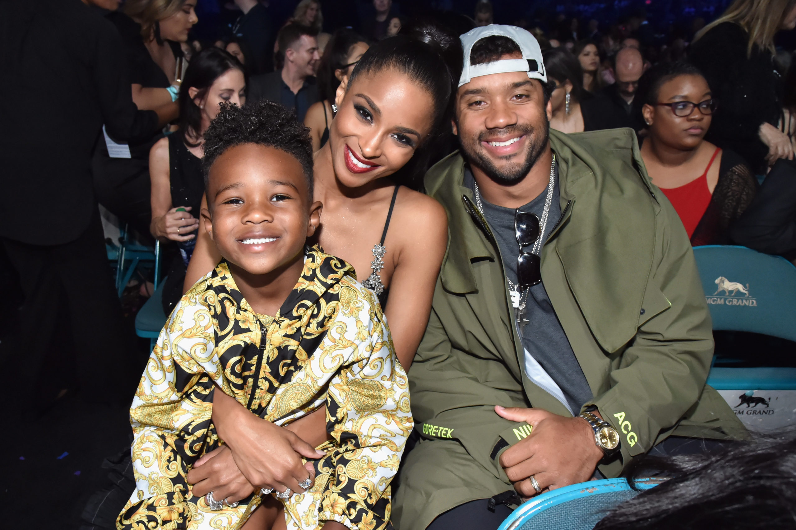Ciara responds to Futures disapproval of his son hanging 
