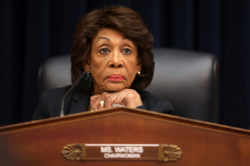 You Incompetent Idiot!': Rep. Maxine Waters Garners Praise for Gathering Trump  for Inadequate Response to COVID-19 Pandemic