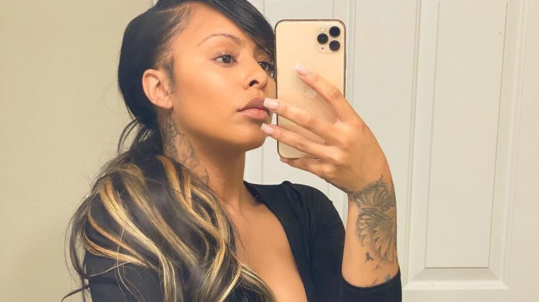 Now Thats Pressure Alexis Skyy Fans Go Wild Over Her Heavy 2837
