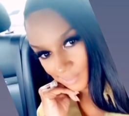 I Like Color on You': Jackie Christie's Splash of Hue Makes Fans Fall in Love