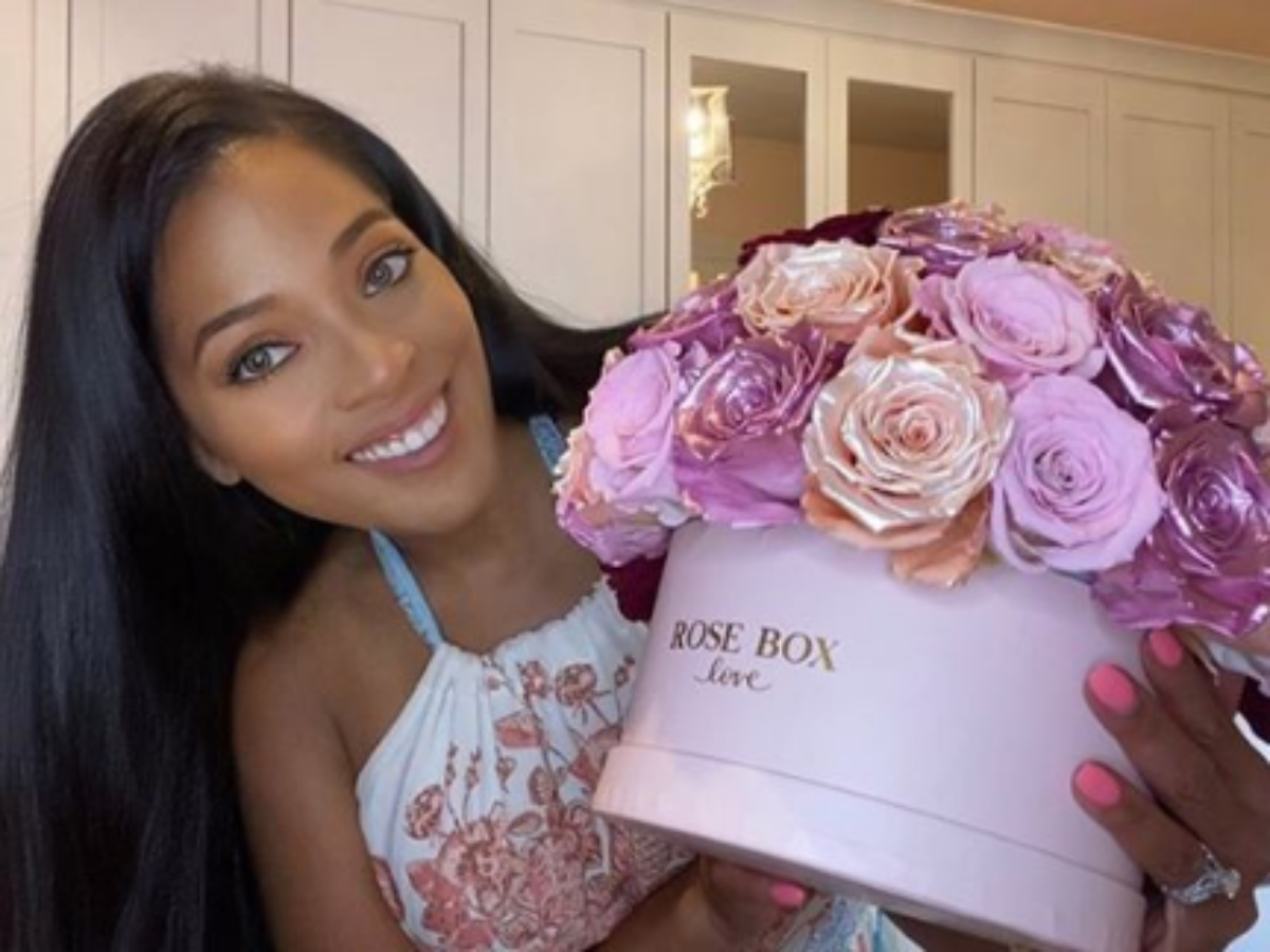 Quarantine Doing You Right': Toya Bush-Harris Drives Fans Wild with Indoor  Look