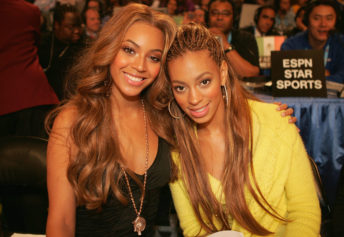 The Feeling Is Clearly Mutual':  Twitter Reacts After an Old Video of BeyoncÃ© Saying She's Ready to Fight Anyone Who Talks About Her Sister Solange Resurfaces