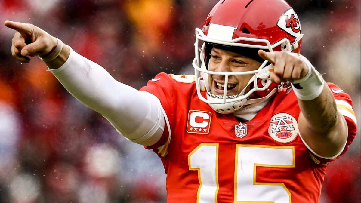 Patrick Mahomes Agrees to HalfBillionDollar Contract Extension with