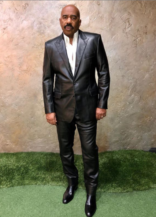 'Good Lord Have Mercy': Steve Harvey's Leather Suit Has Fans Swooning