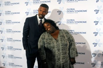 â€˜My Heart Is Shattered Into a Million Piecesâ€™: Jamie Foxxâ€™s Younger Sister, DeOndra Dixon Dies at 36
