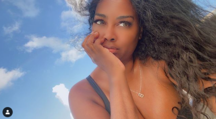 Naturally Glowgeous': Fans Are Stunned By Kenya Moore's New Makeup-Free Post