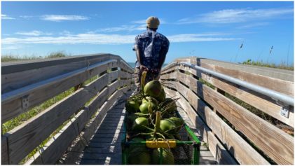 â€˜Highest in Electrolytes and Potassiumâ€™: Florida Man Shares Benefits of Coconut Water, Sugar Cane Juice and Why You Should Drink Them