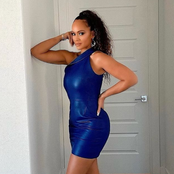 'My Heart Just Skipped a Beat': Fans Crush on Evelyn Lozada as She
