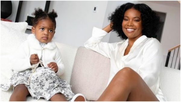 Never A Dull Moment Gabrielle Union Shares A Video Of Her And Her Daughter Doing Their Makeup Together