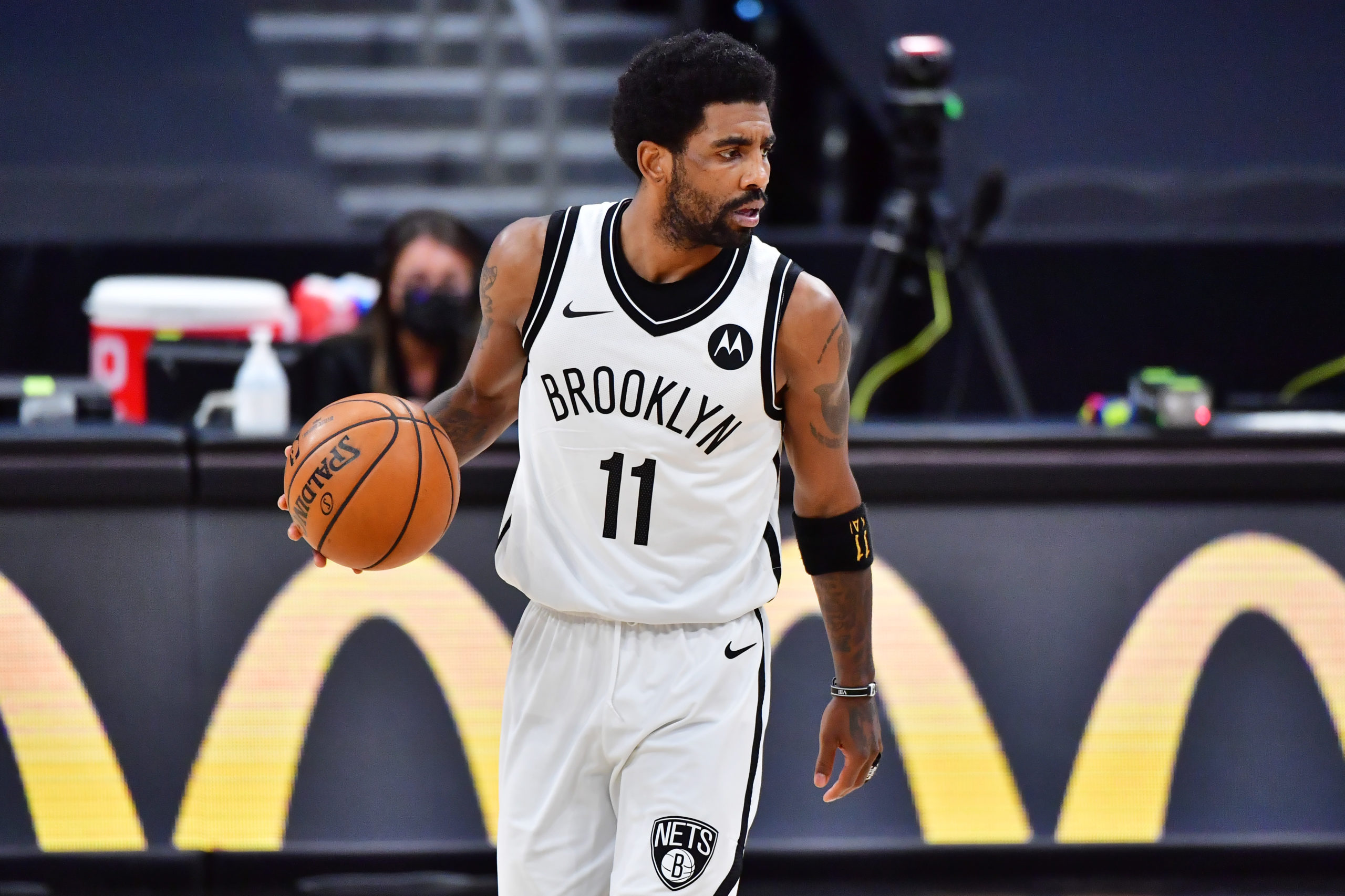 'Has to Be a Real Reason Why': Fans In Uproar After Kyrie Irving, Nets Both Fined for Irving's 'Repeat Refusal' of Press Interviews - Vimarsana News