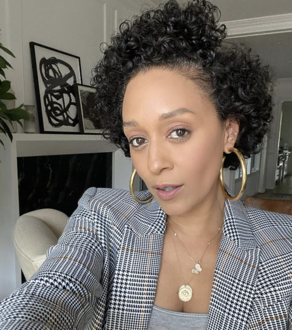 ‘mrs Afro Queen’ Tia Mowry Shares A Natural Hair Growth Update Following Her Pixie Cut Fans