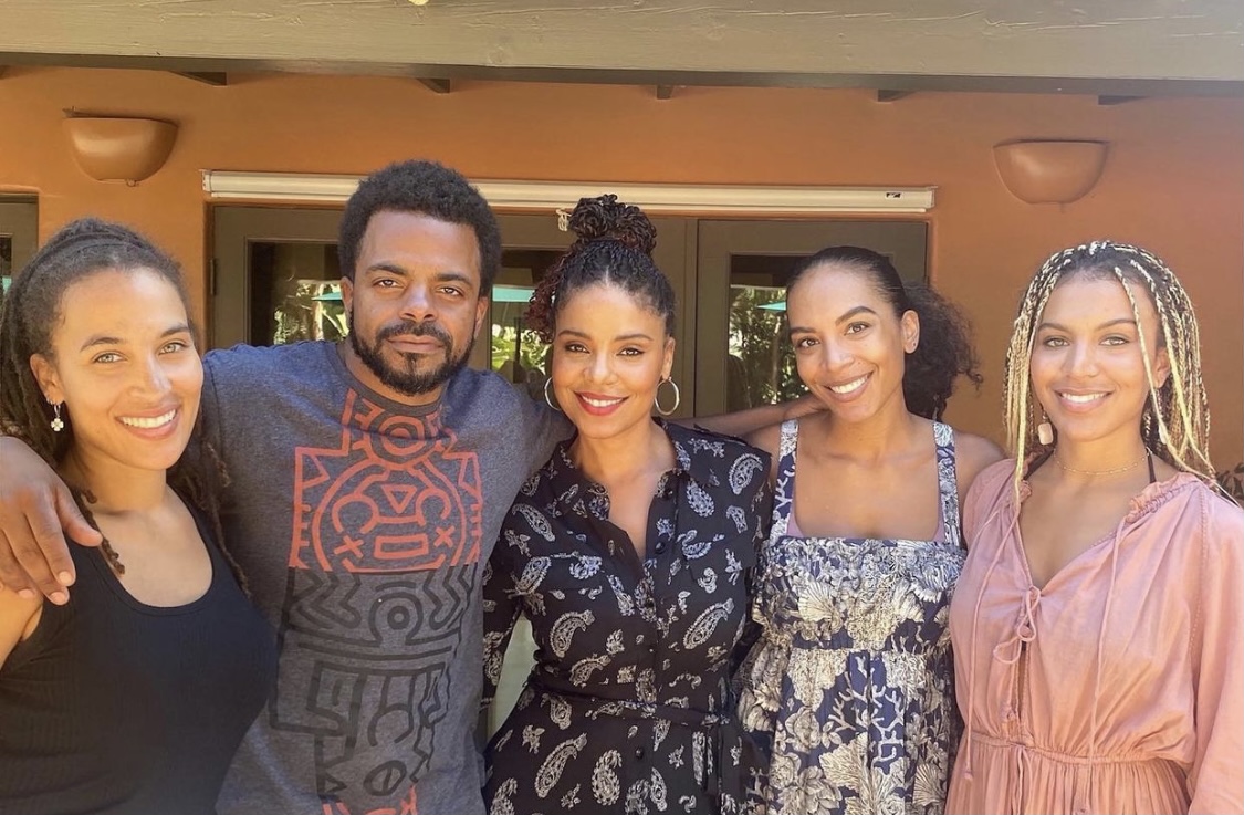 ‘So Everybody in the Family Fine’ Sanaa Lathan's Family Photos Leave