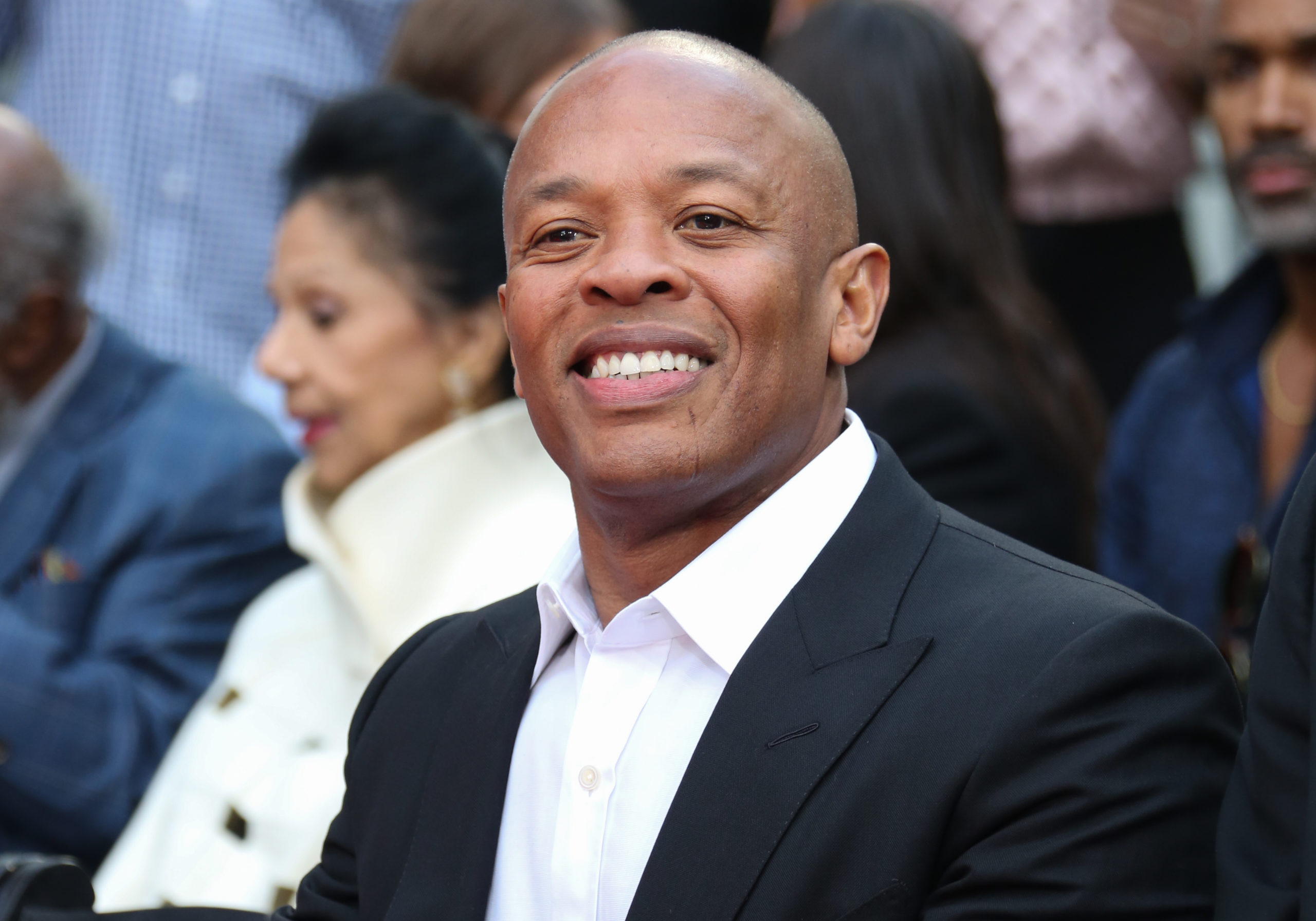 SMH Four Men are Arrested for Attempted Burglary of Dr. Dre’s Home