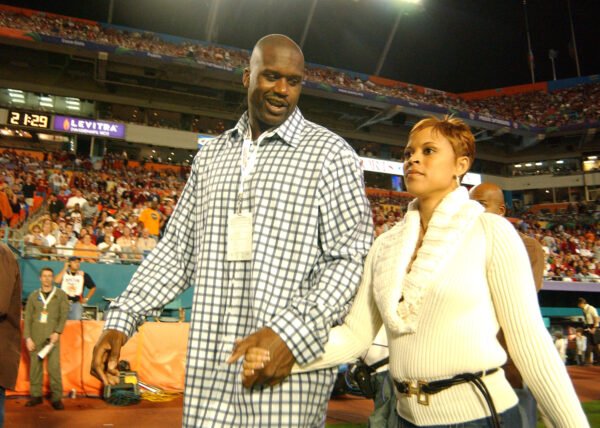 Shaquille O'Neal Discusses Fumbling 'Two Perfect Women