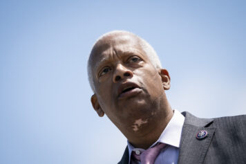 â€˜We Donâ€™t Get Our Fair Shakeâ€™: Rep. Johnson and CBC Call Out Biden on Unequal Federal Ad Spending Between Black and White-owned Companies
