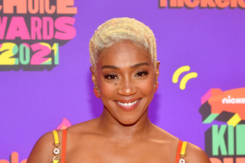 Social Media Reminds Tiffany Haddish About Her â€˜Ziplock Bag of Fried Chickenâ€™ at the Met Gala After Actress Co-Signed Moâ€™Nique's Thoughts on Wearing Bonnets In Public