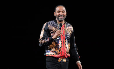 â€˜That Role Made for Youâ€™: Fans Have High Hopes After Mike Epps Seemingly Shares Photos from Set of a Richard Pryor Project