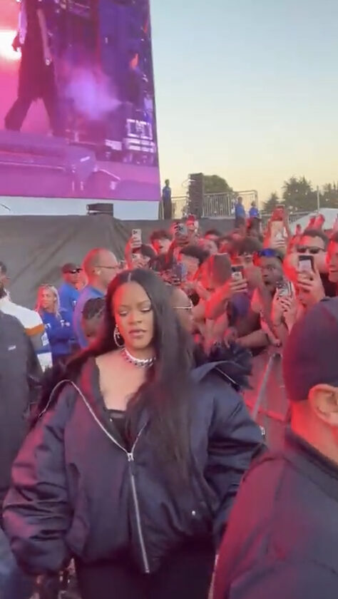 ‘Yes Thickness!’: Fans React After Rihanna Makes Her First Public Appearance After Giving Birth