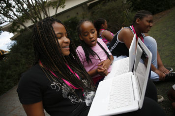 UC Davis Uses $2.4 Million Grant to Create Program That Nurtures STEM Interest In Black Middle and High School Girls
