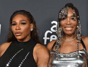 Love Everything About This Photo': Venus Williams Twins with Sister Serena Williams, and Fans Can't Get Enough