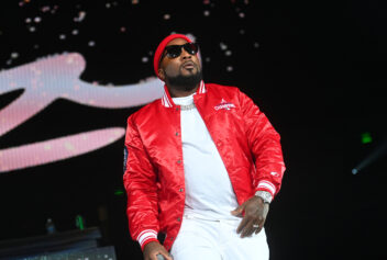 Jeezy Showered with High Praise from Samuel L. Jackson and Fans After Giving Up His Airline Seat to Young Cancer Patient
