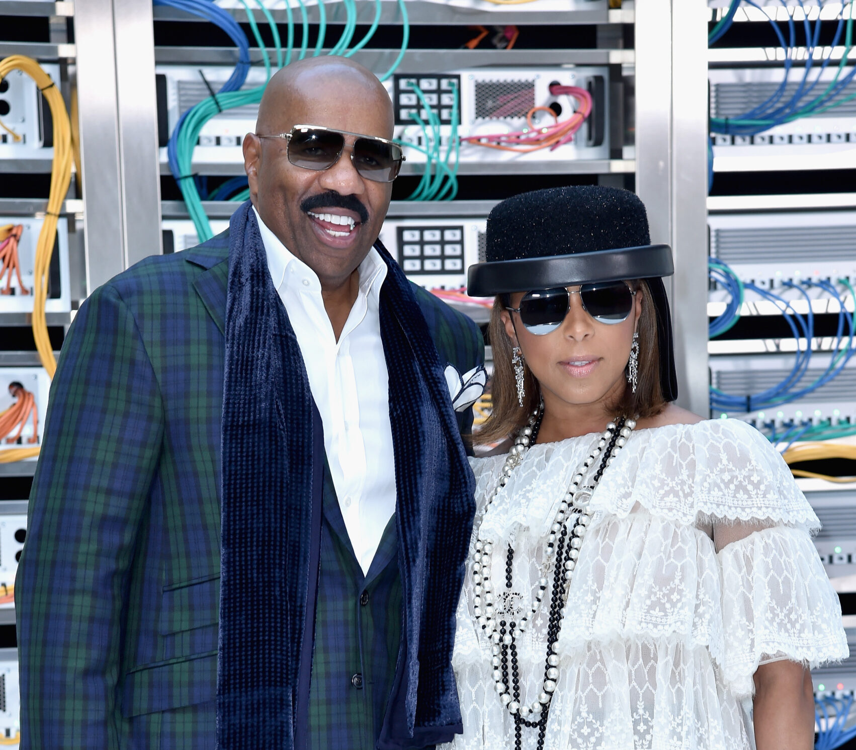 Uncle Steve Ain�t Playin� About His Girl! Steve Harvey Fans React ...