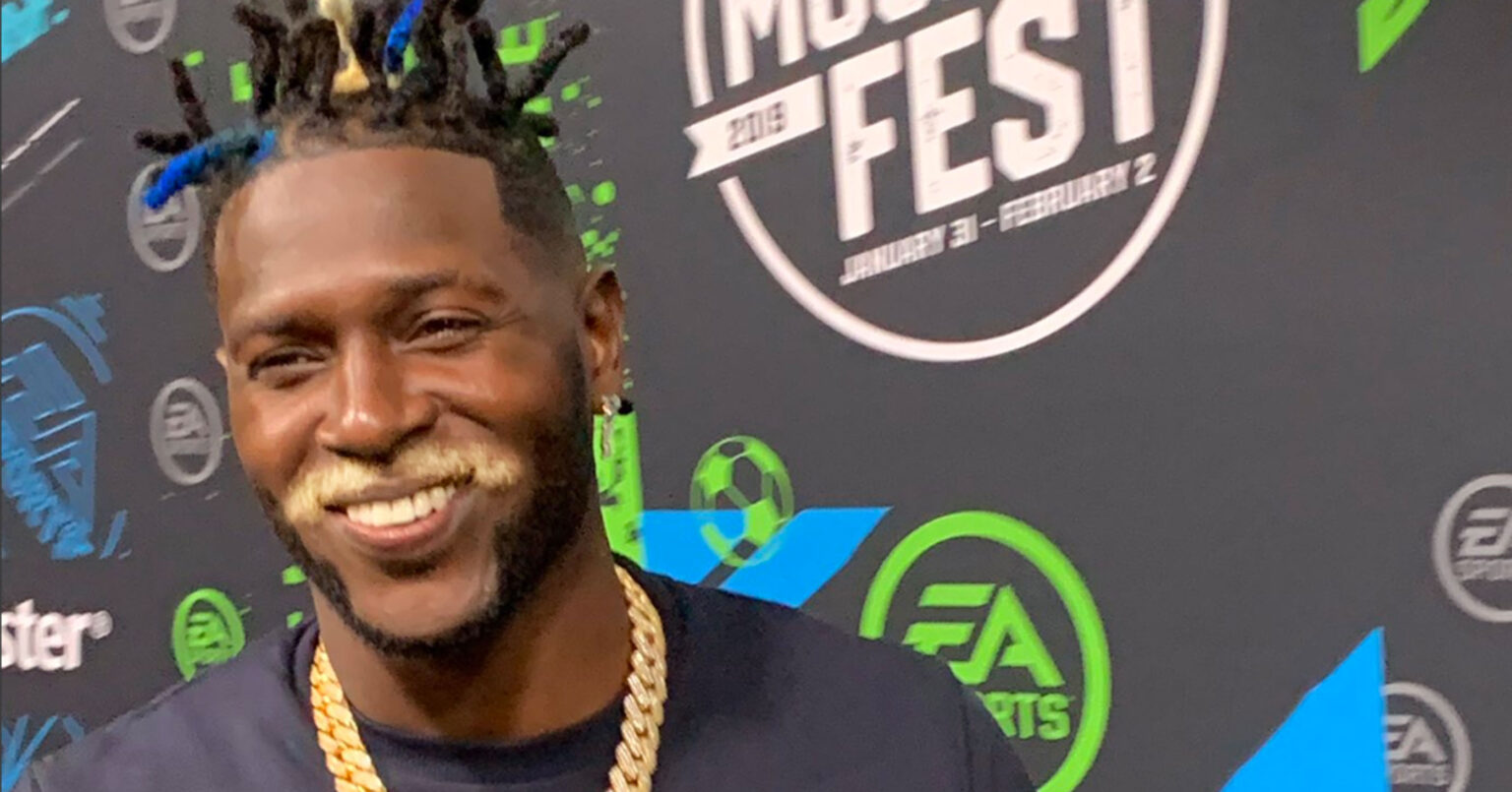 'She's Too Busted' OnlyFans Model Claims Antonio Brown Is Her Child's