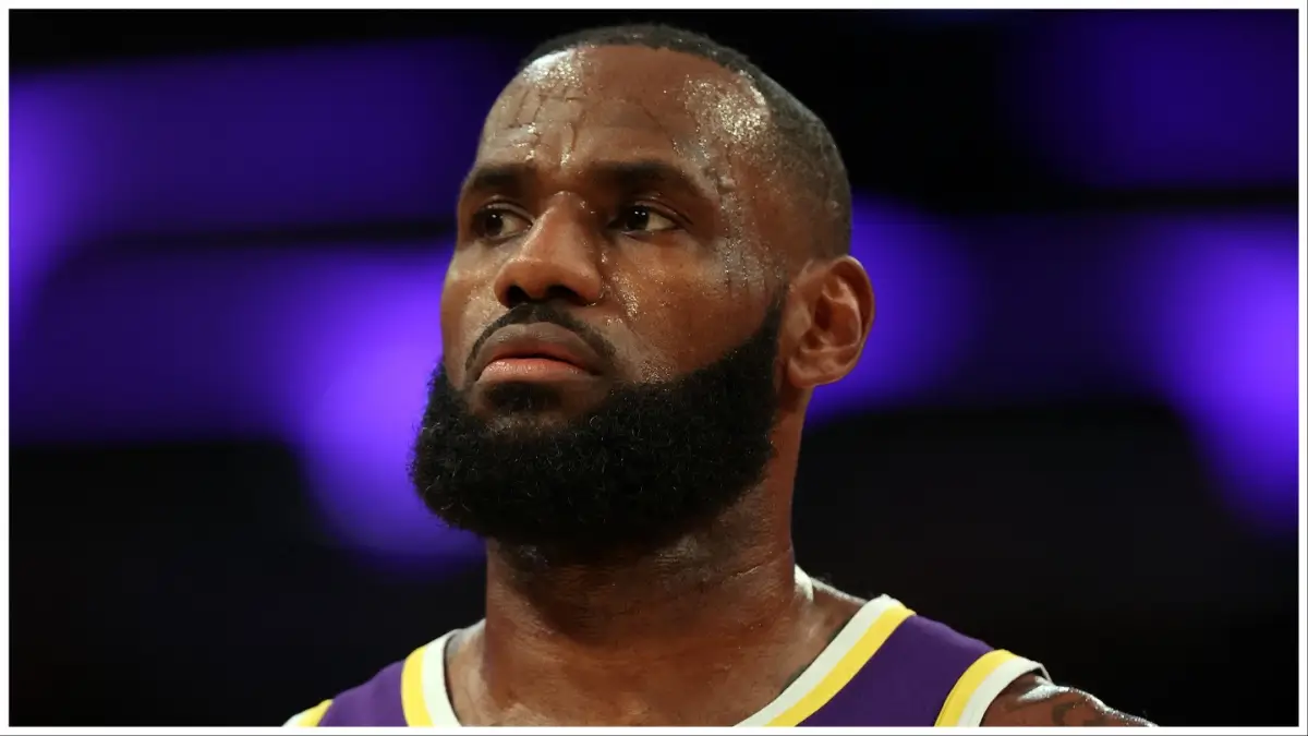 Nuggets fan upsets LeBron James by calling him a "crybaby."