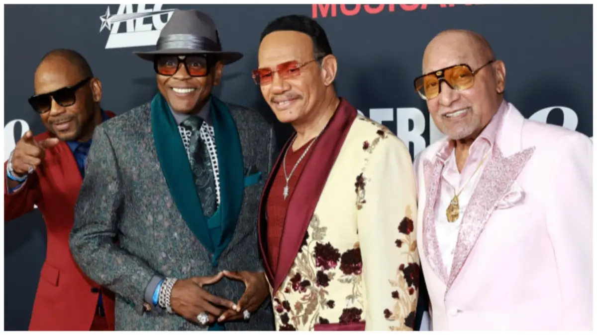 four tops singer files racial discrimination suit 